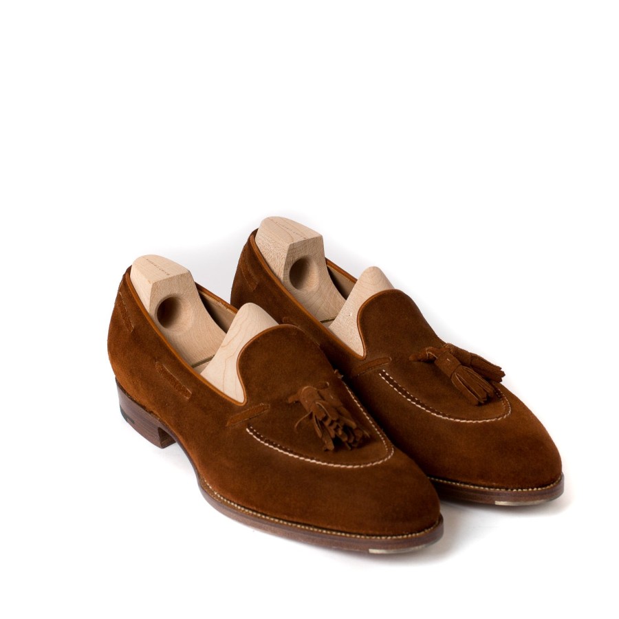 Mto | Saint Crispin's Tassel Loafer "Short Vamp" Made Of Cognac-Colored Suede - Purely Handc