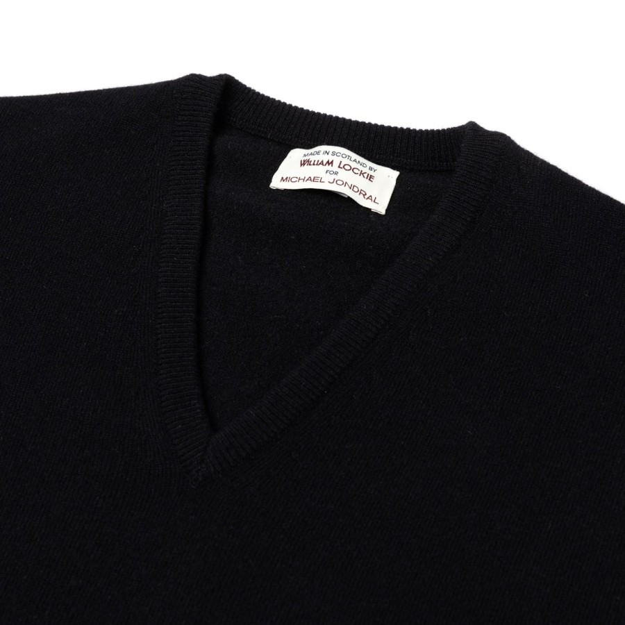 Knitwear | William Lockie Sweater "Oxton Vee" From Fine Scottish 1 Ply Cashmere