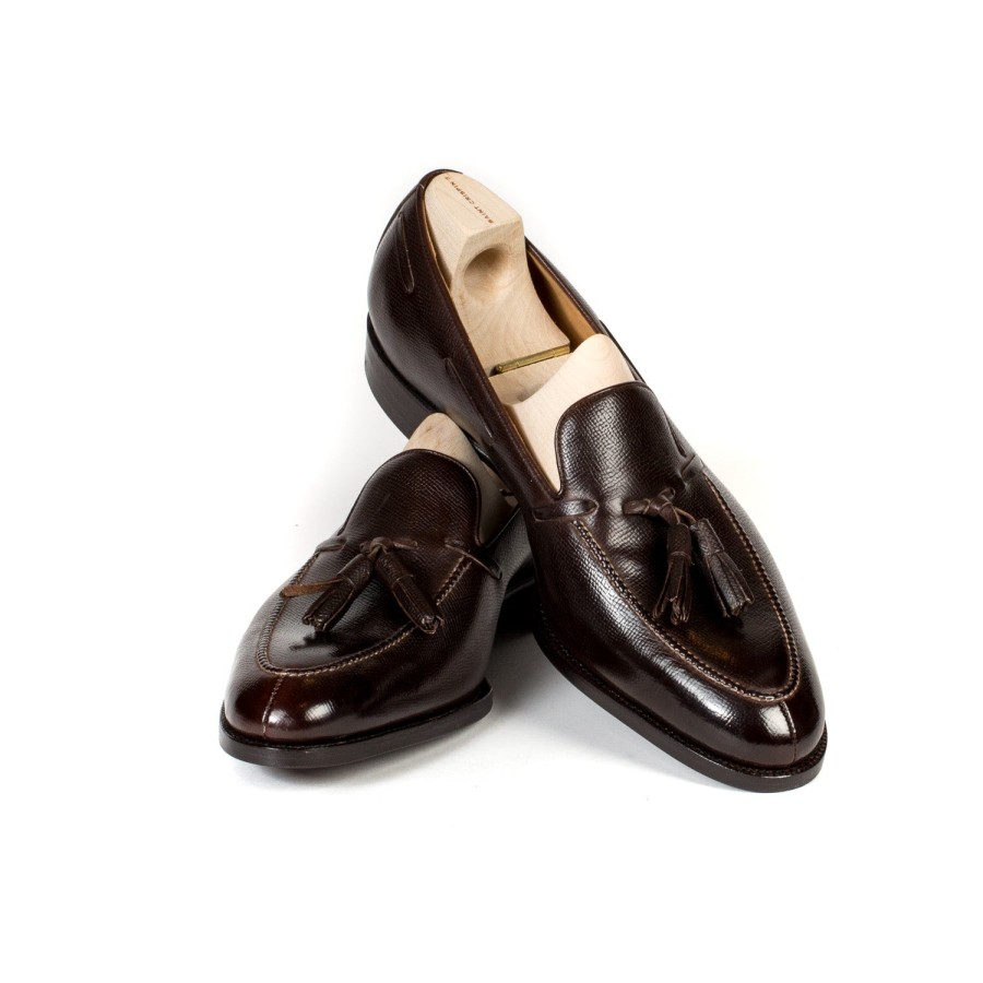 Mto | Saint Crispin's Tassel Loafer "Split Toe" Made Of Brown Grained Calfskin - Purely Hand