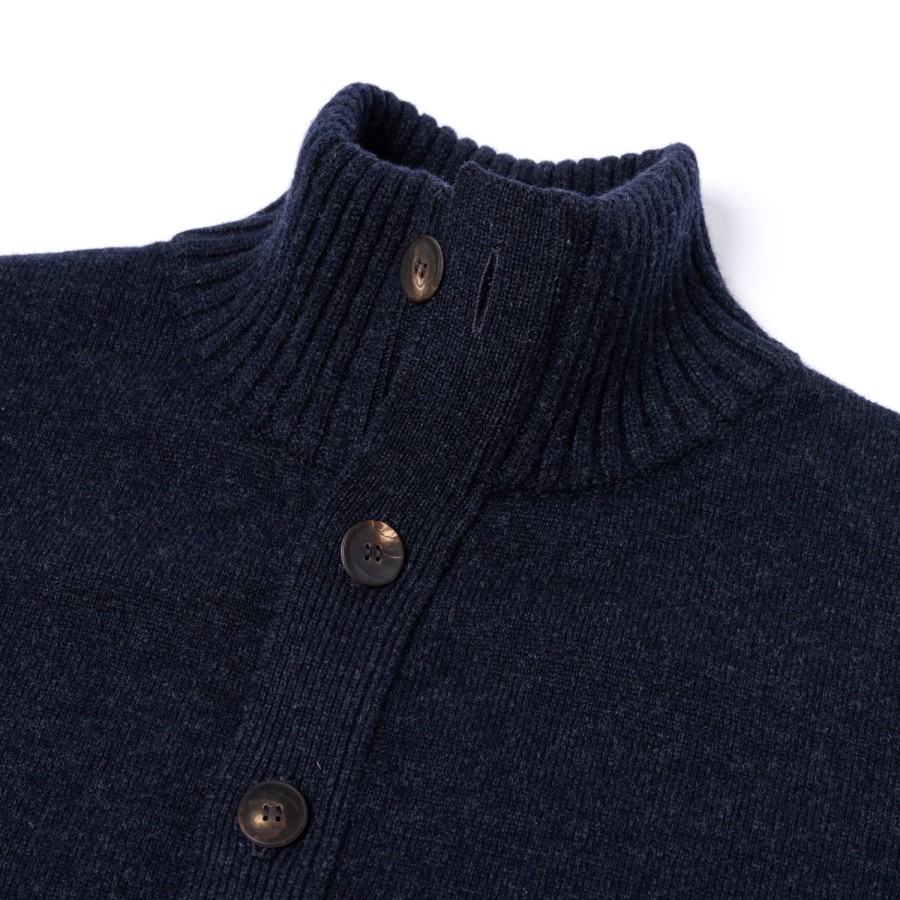 Knitwear | William Lockie Cardigan "Lakeland Turtle" Made Of 2 Ply-Geelong Lambswool