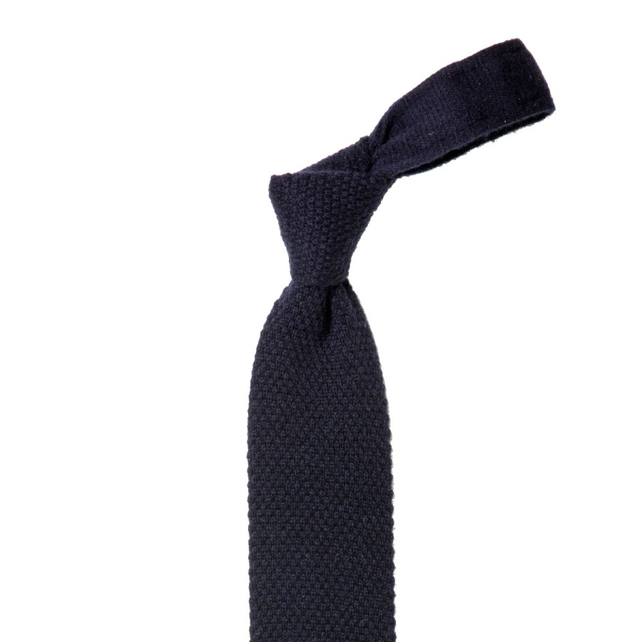 Ties | Petronius Petronius X Mj: Knitted Tie "Crochet" Made Of Pure Cashmere