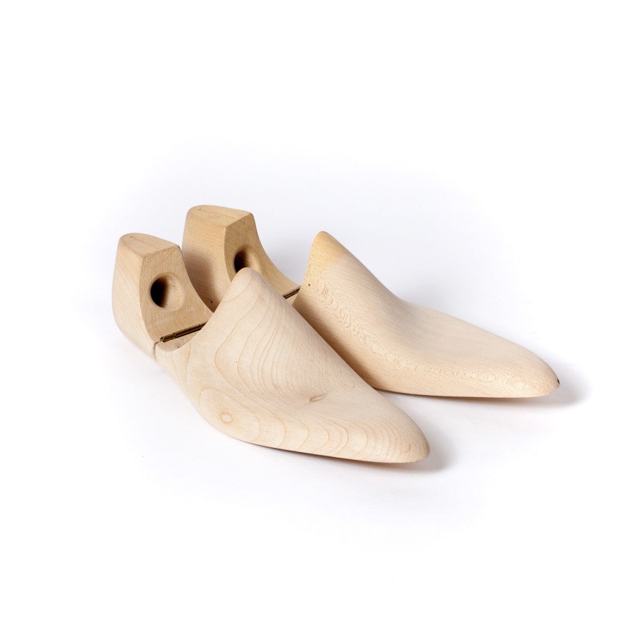 Shoe Care | Saint Crispin's Shoetree Handcrafted Shoe Stretcher Hollowed Design